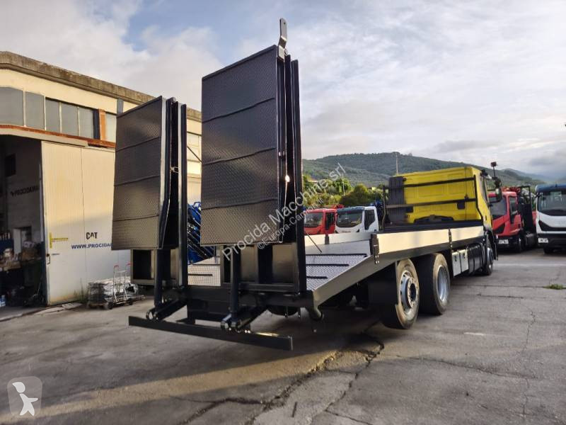 Camion Iveco 260 S 46