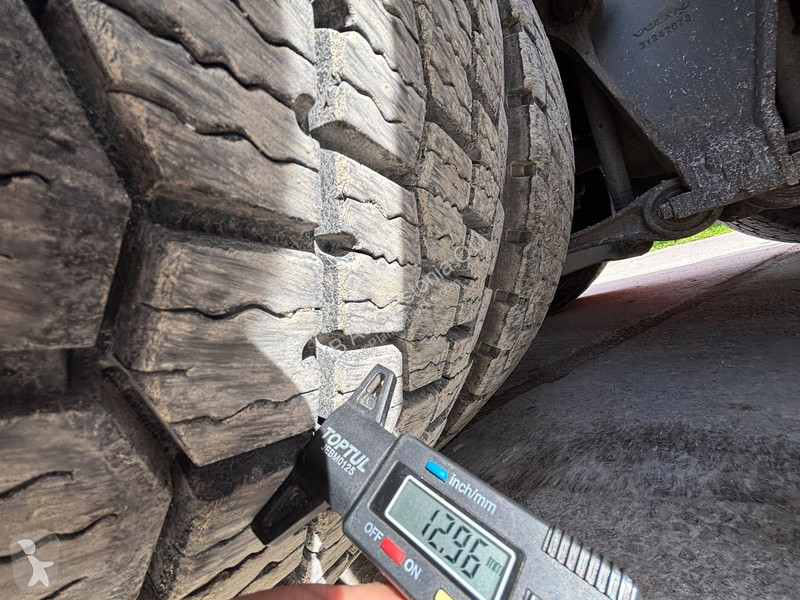 Volvo 750 6x4 EPSILON M110L83 / RETARDER truck