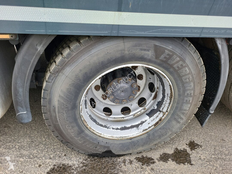 Camion Mercedes 2543