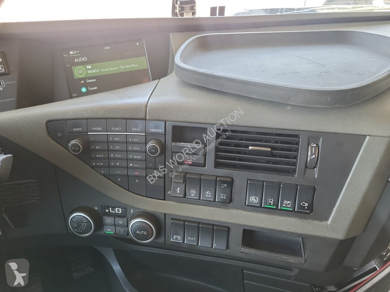 Camião Volvo 500