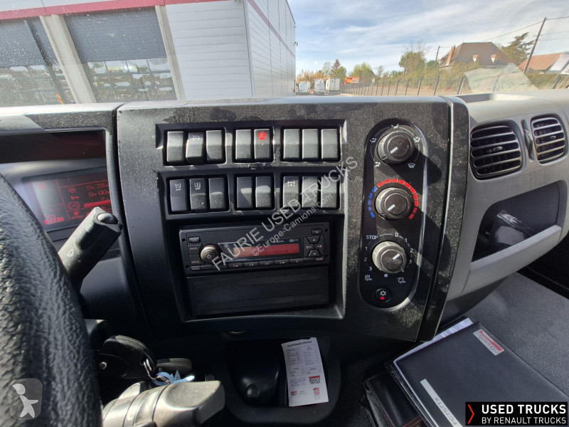 Camion Renault D Wide