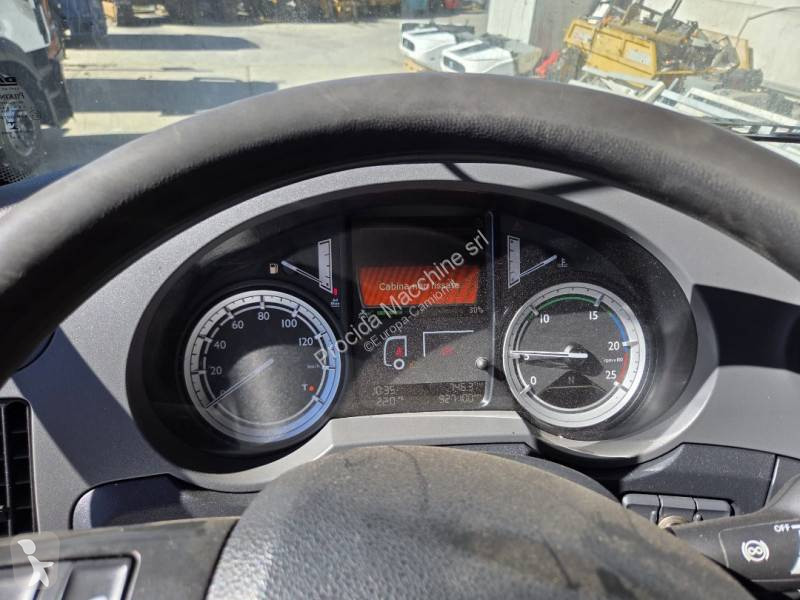 Camion DAF 440