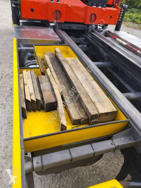 MAN 18.360 truck