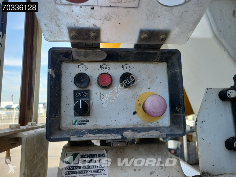 اسمنت  71/320AC3 3 axles Concrete 12m3 APK...