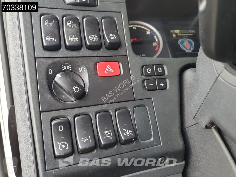Kamion Scania P320 P 6X2 3000kg adebordwand...