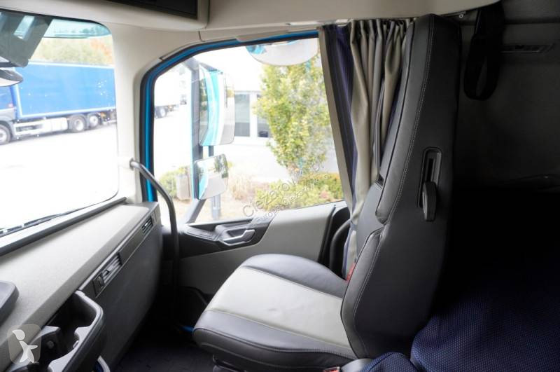 Kamion Volvo 500