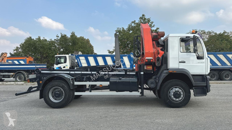 MAN LE280B 4x4 truck