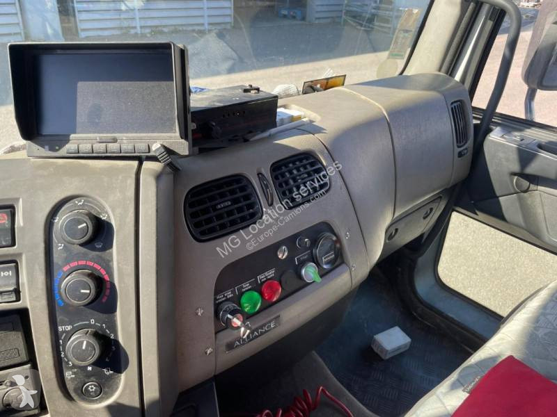 Kamion Renault 220 DXI
