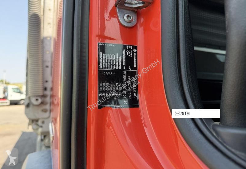 Kamion Mercedes 3243 8x4 Schwarzmüller /...