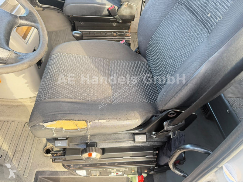 Vrachtwagen Mercedes 816D BB DoKA 13m3 8,2t...