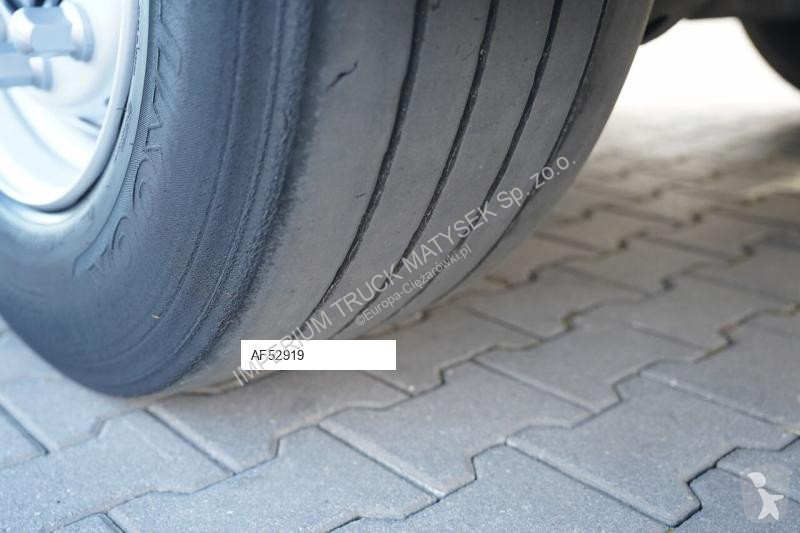 شاحنة Volvo / PRZYCZEPA / CHŁODNIA - 6,8 M /...
