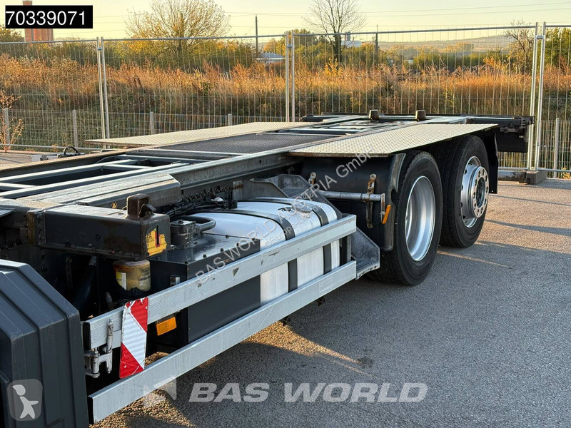 Kamion Mercedes 2540 6X2 Wechselbrücke BDF...