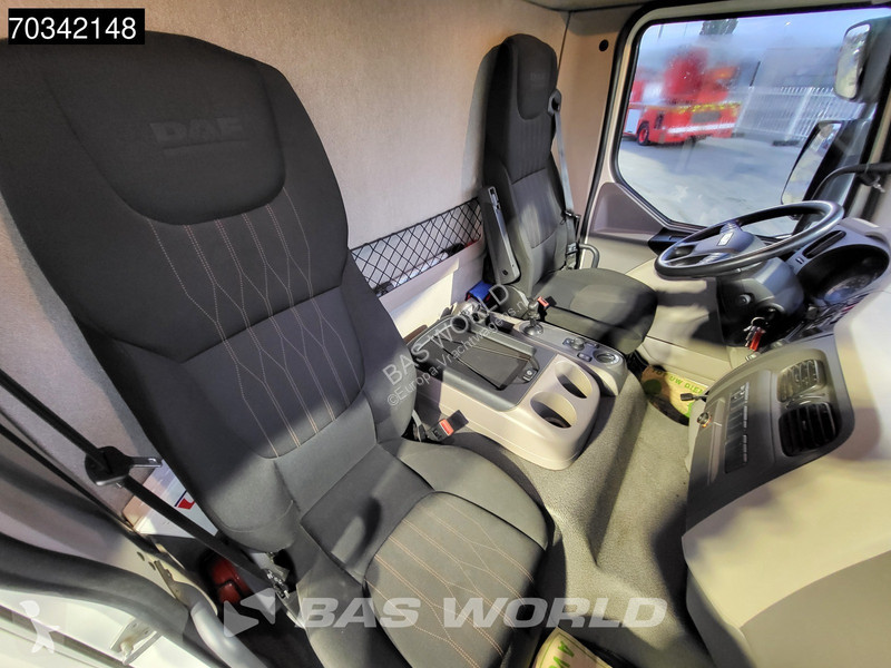 Teherautó DAF 230  4X2 12t APK 03-2027 Laadklep...