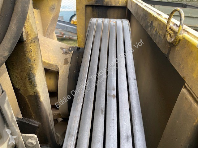 Lastbil  FLOOR 17-28 VACUUM TRAILER