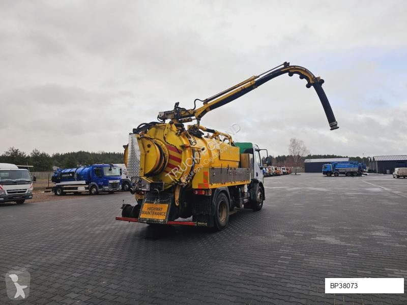 شاحنة Volvo FULLER TANKERS 2008 WUKO for...