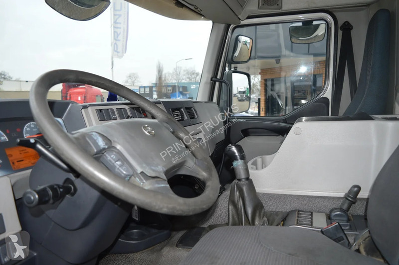 Camion Volvo * EURO5 * CARRIER SUPRA 950MT * 4X2 *