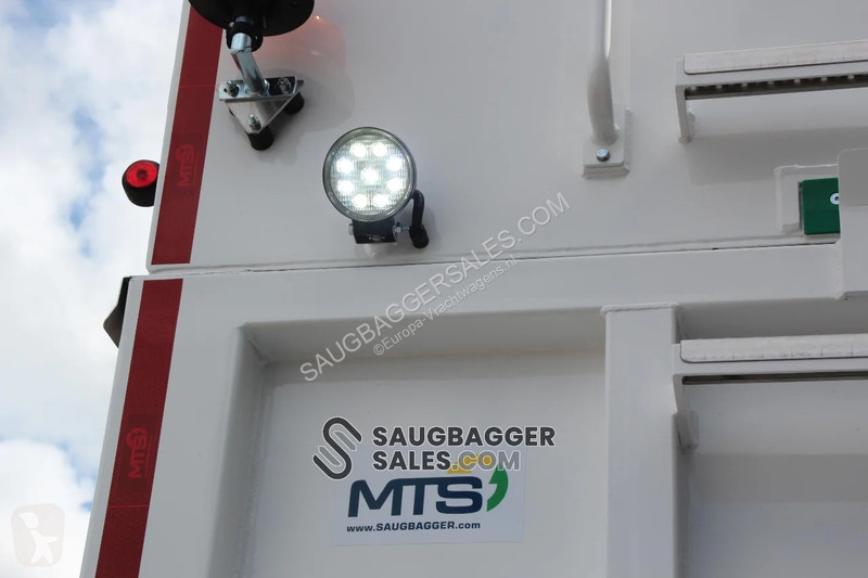 Camion MAN 26.510 6X2-4 MTS DINO 8 SAUGBAGGER
