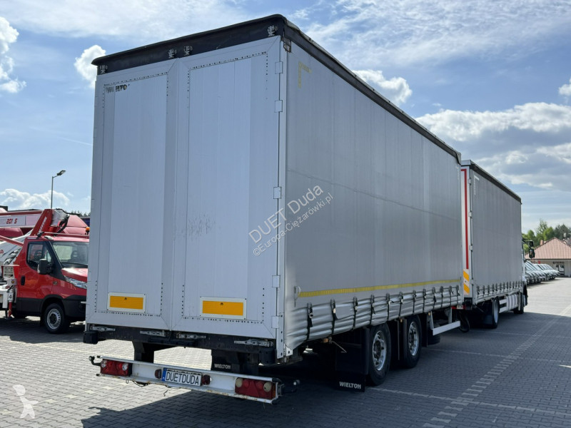 Kamion s návěsem Renault 380 DXi Euro 5 Firana...