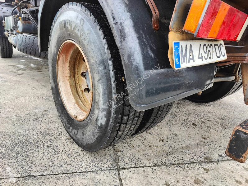 Camion Mercedes SK KIPPER / BENNE 6 ROUES