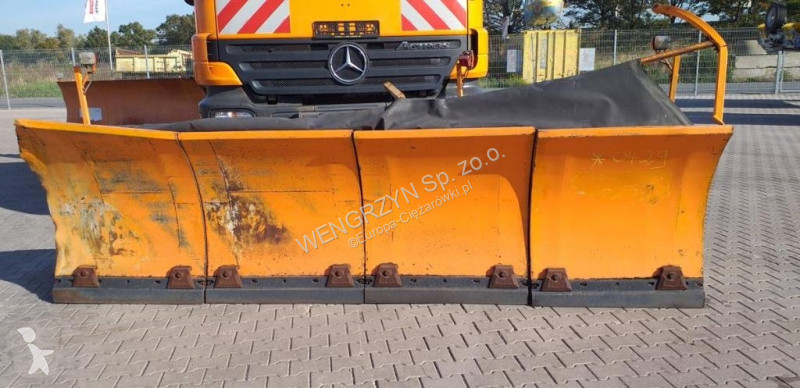Kamion Mercedes SAMOCHÓD CIĘŻAROWY MERCEDES...