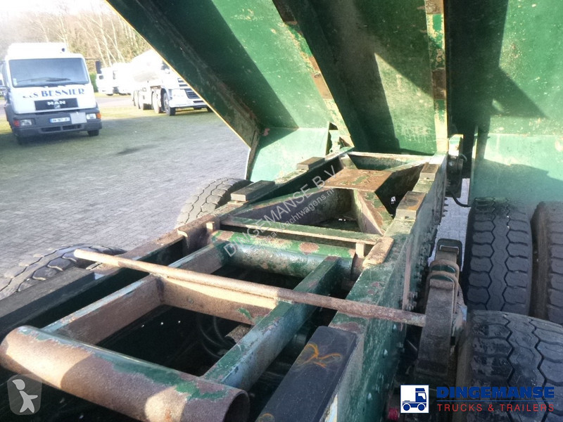 Kamion Iveco AD340T36 8x4 RHD tipper + HMF 1244 Z1