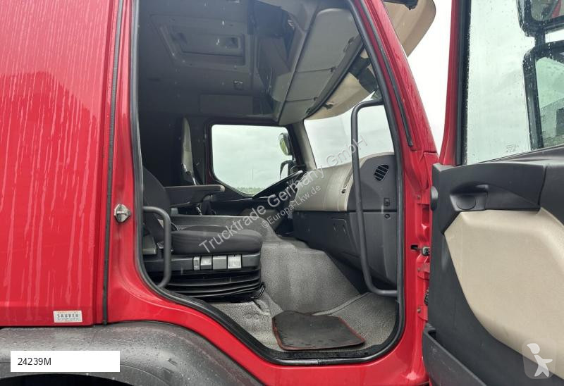 Kamion Renault 380