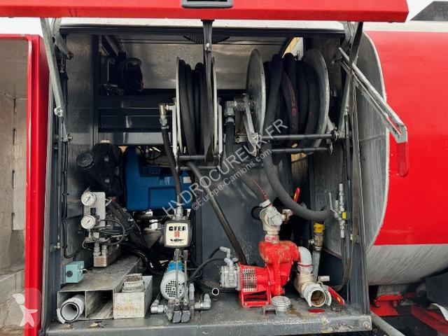 Camion Iveco 160E22