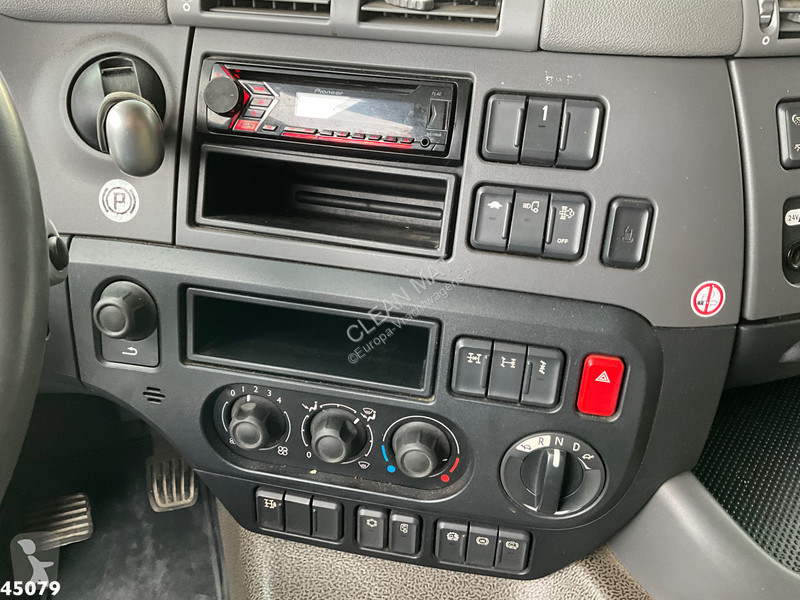Camion Tatra T 158 8x6 Euro 6 HMF 85 Tonmeter...