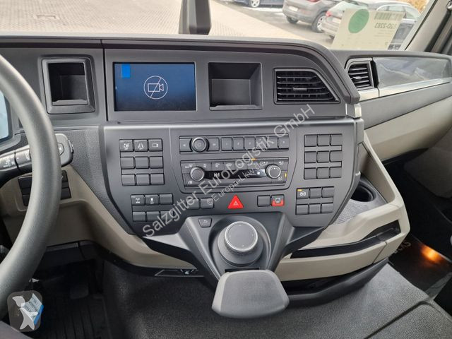 Lastbil MAN 8.250 4x2 BB /...