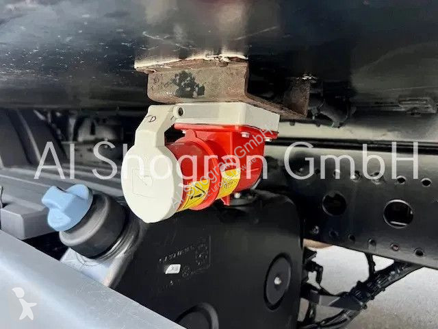 Camion Mercedes 1218 Carrier Supra...