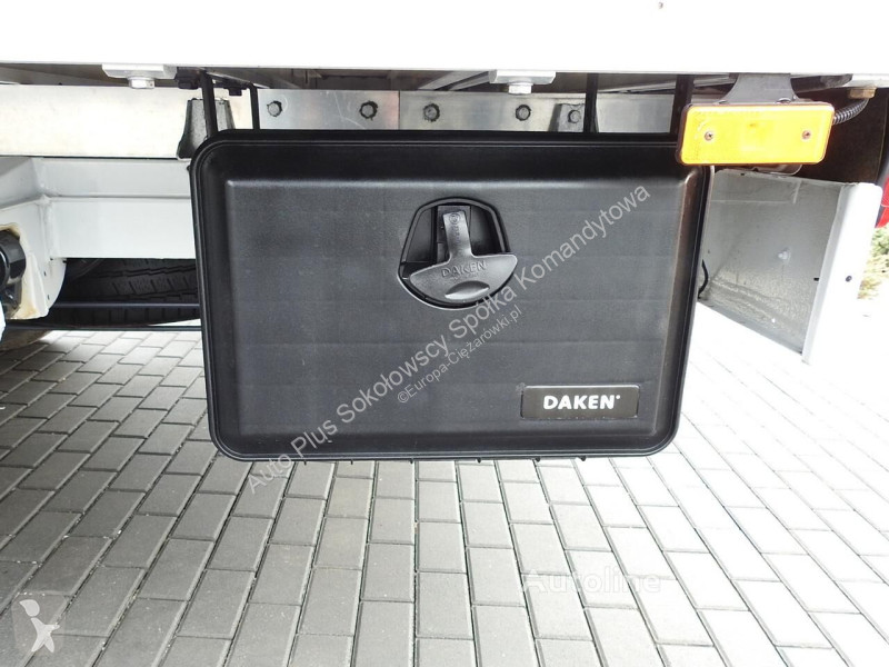 Furgoneta Mercedes SPRINTER 316 PLANDEKA 10...