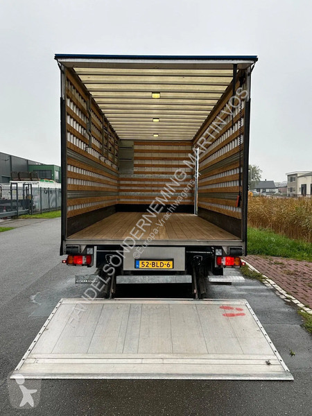 Kamion MAN 12.220. EURO6 . 2018. 820x247x240...