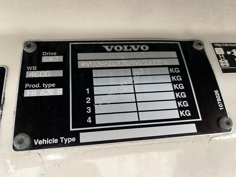 Kamion Volvo FH 440 6x2 HIAB 122D-3 / PLATFORM...