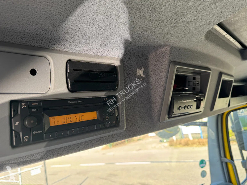 Kamion Mercedes 1524 4X2 EURO 6 FALKOM DOUBLE...