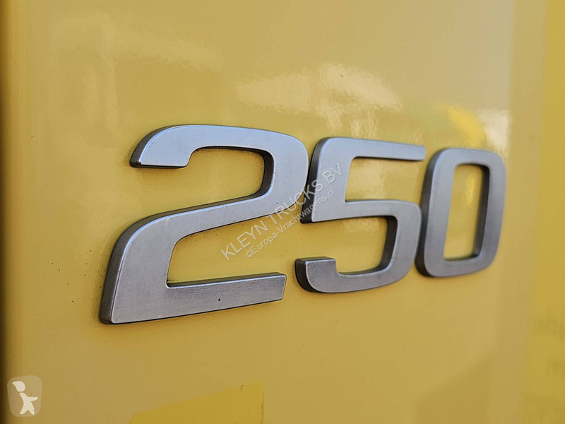 Lastbil Volvo 25012 AIRCO TAILLIFT