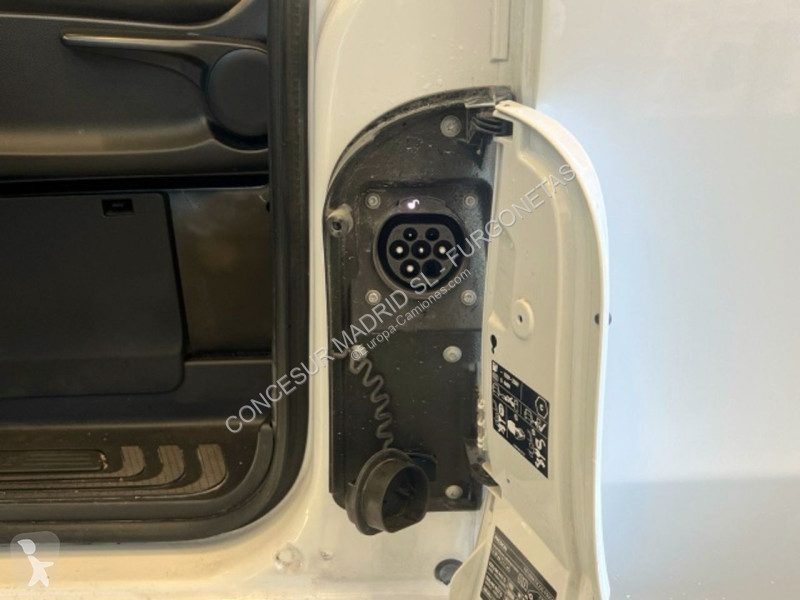 Autoutilitară Mercedes E-Vito 111 Furgón Larga