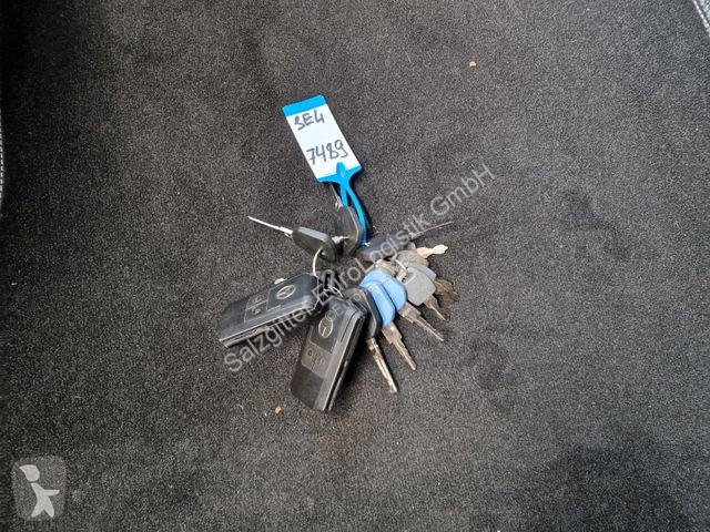 Kamion Mercedes 2545 / KOMPLETT! / Alukappen /...