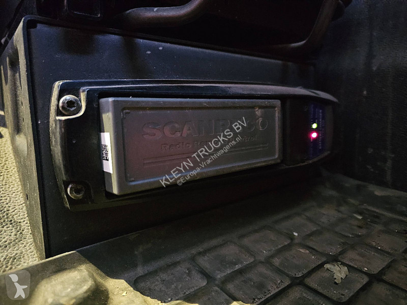 Vrachtwagen Volvo FM  8X2 HMF 3220 K5