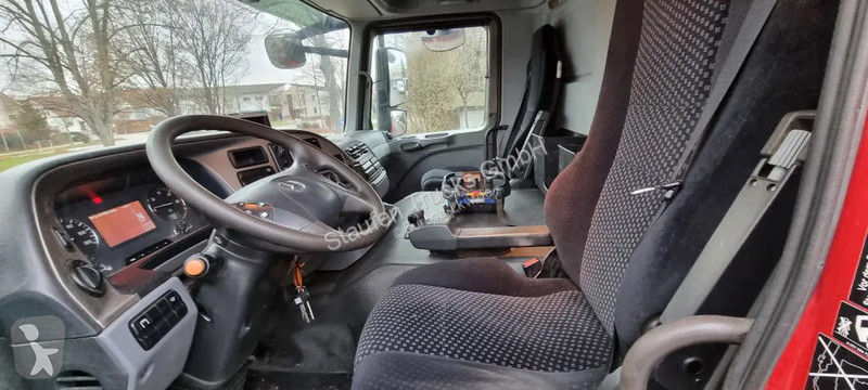 Lastbil Mercedes 8X8 FASSI 660 EINZELBER SEILWINDE