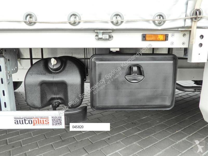 Autoutilitară Volkswagen CRAFTER  PLANDEKA 10...