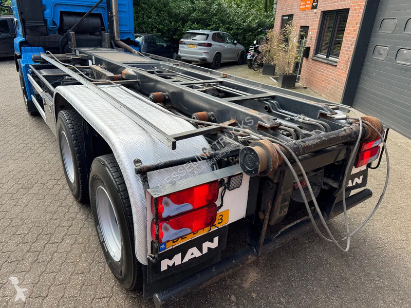 Vrachtwagen MAN TGS 6X6 30T NCH Kabel/Cable...