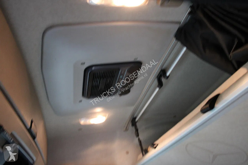Kamion Mercedes 2027 + EURO 6 + 19T