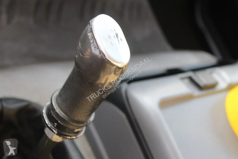 Kamion Renault 250 + 2 COMP + 6180liter + euro...