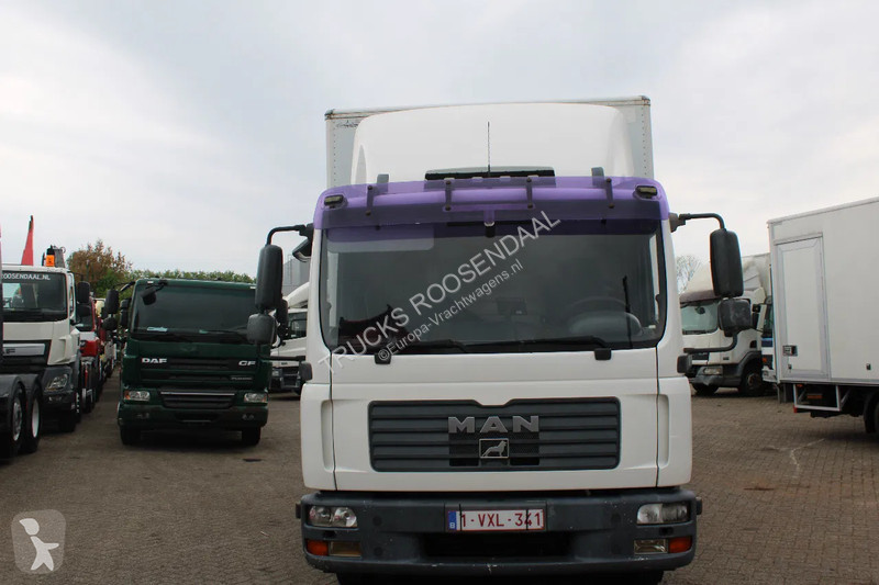 Kamion MAN 12.210 + LIFT + MANUAL