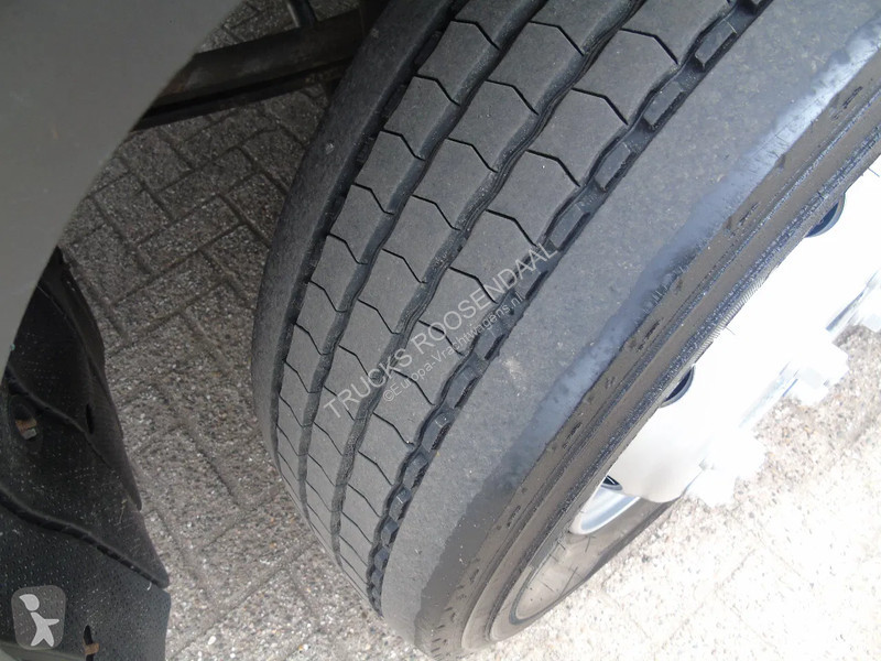 Camion Iveco 120E21 + EURO 6