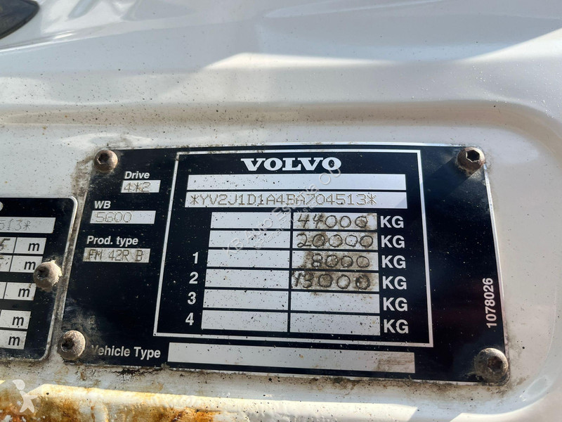 Kamion Volvo FM 330 4x2 PK12002 / PLATFORM...