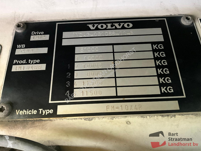 Kamion Volvo 10X4R Euro 5 met 30T HTS Kabel...
