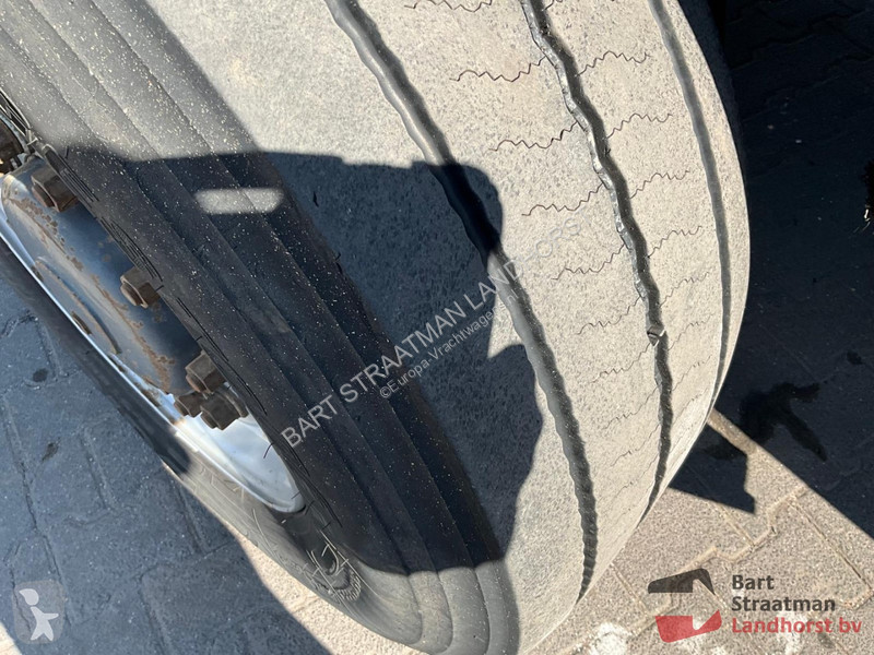 Vrachtwagen Ginaf X333 LS 6x6 Euro 5 met 30 Ton...