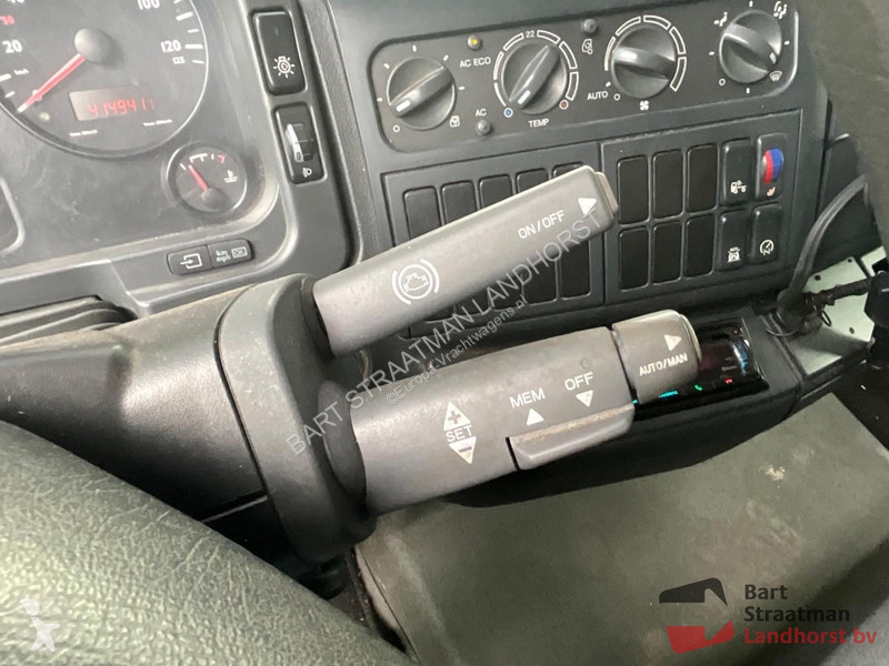 Kamion MAN 8.180 4x2 Euro 4 Bakwagen gesloten...