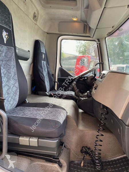 Camion Volvo FL 240